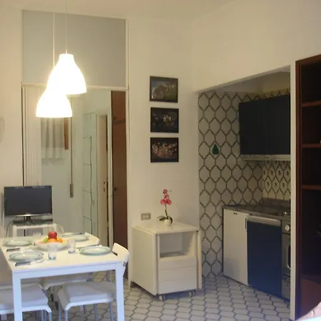 Chiara's House شقة *